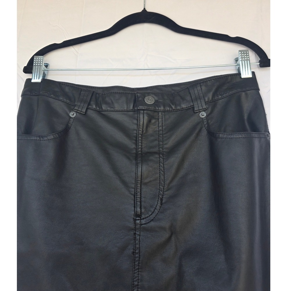 Free People City Slicker Vegan Leather Maxi Skirt Black High Back Slit SZ 2 NWT - Picture 7 of 13